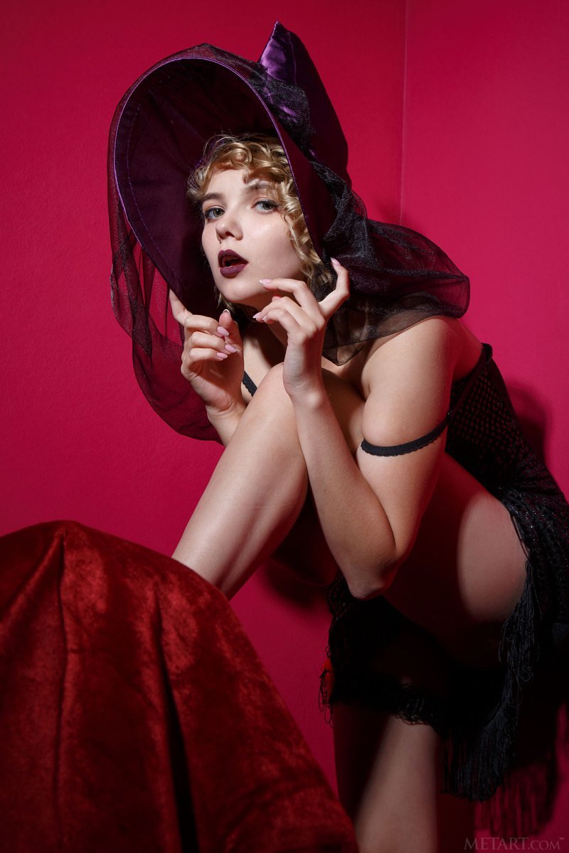 Регина, 19 лет, 4 размер груди